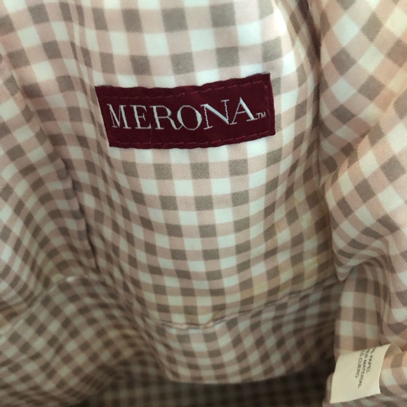 Go to the beach this summer with this woven sack by Target’s brand Merona! - Picture 2 of 8